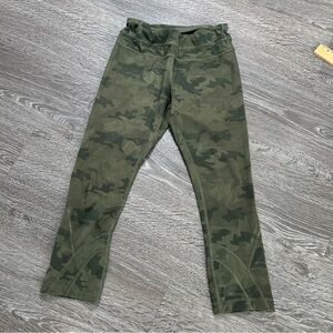 lululemon Camo Leggings - Olive Green